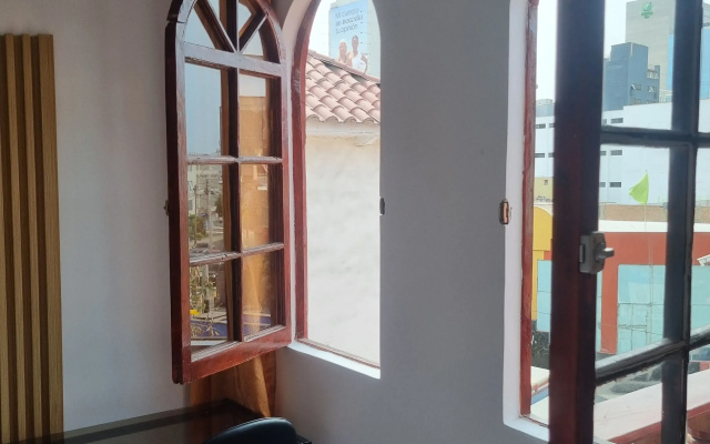 Pirwa Hostel Prada