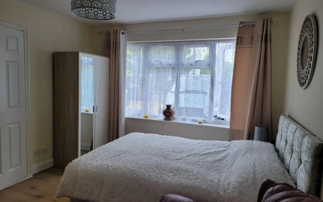 Stunning Studio in Reading Town Centre