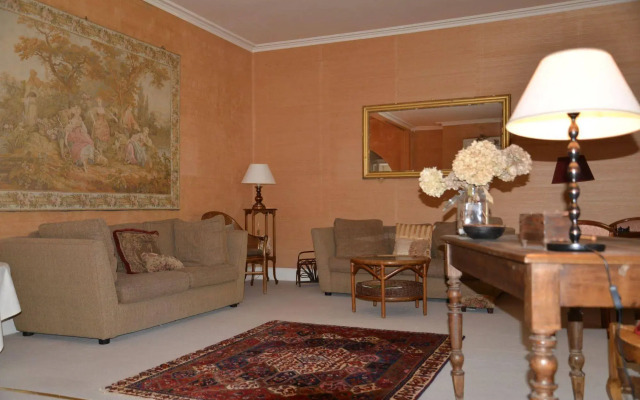Hôtel Cante Grit