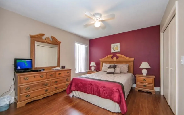 Vacation Homes Network