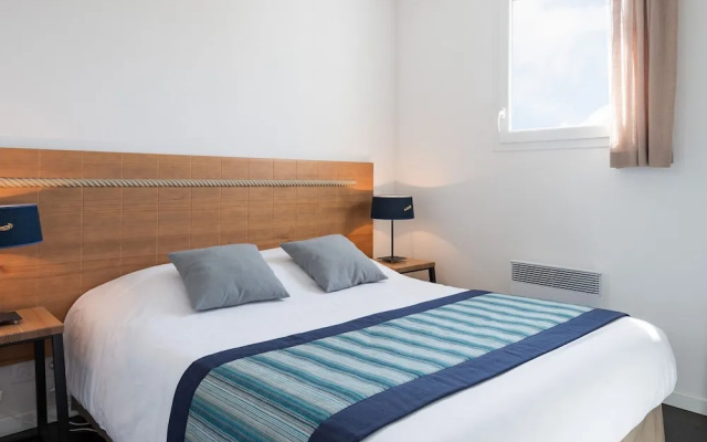 Well-kept Apartment, With Dishwasher, 7 km. From the Beach