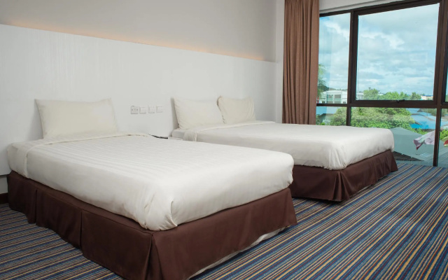 Riverfront Inn