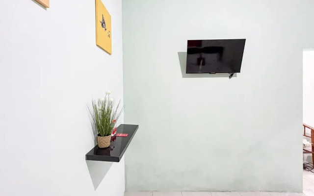 RedDoorz Syariah Near RS Bhayangkara Nganjuk
