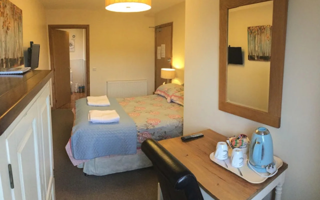 Crown Hotel