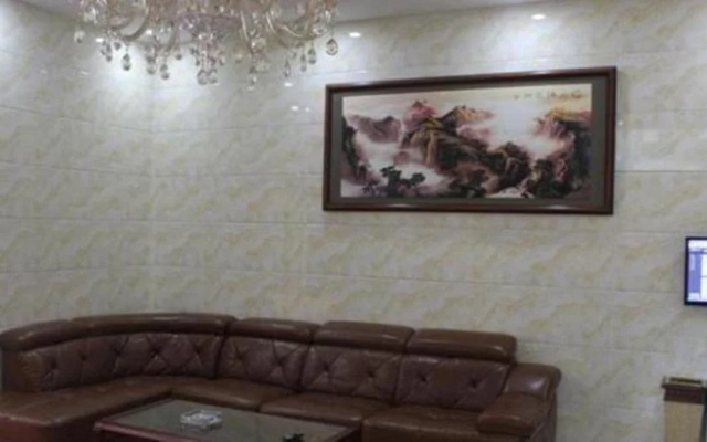 Shuofeng Business Inn