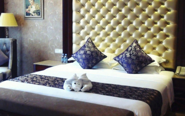 St Tropez Hotel