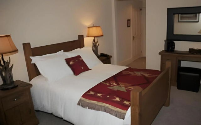 Smith & Western Tunbridge Wells