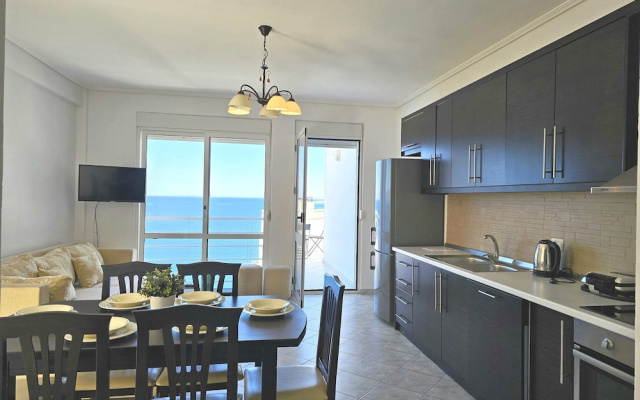 Two Bedroom Apartment With Sea View-061