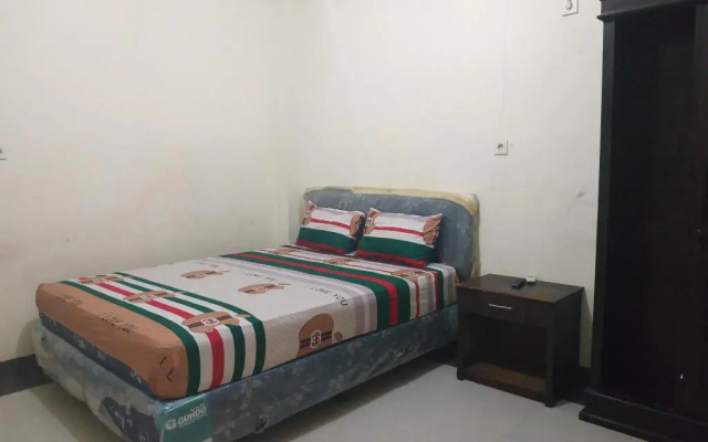 OYO 2832 Wisma Sukatani Indah