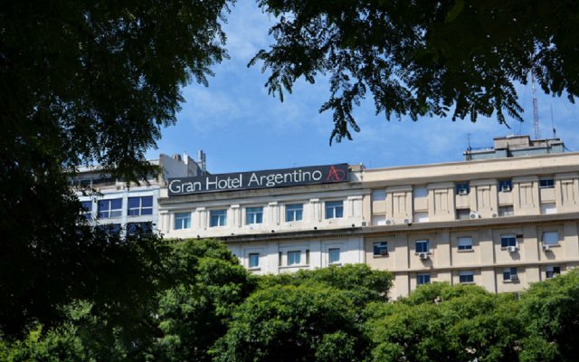 Gran Hotel Argentino in Buenos Aires, Argentina from 32$, photos, reviews - zenhotels.com hotel front