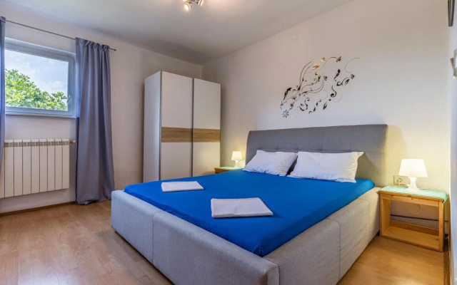 Beautiful Home in Medulin With Wifi and 4 Bedrooms