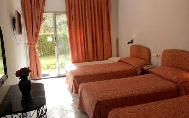 Hotel Al Bassatine