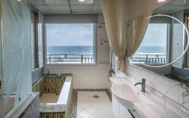Amany Holiday Hotel