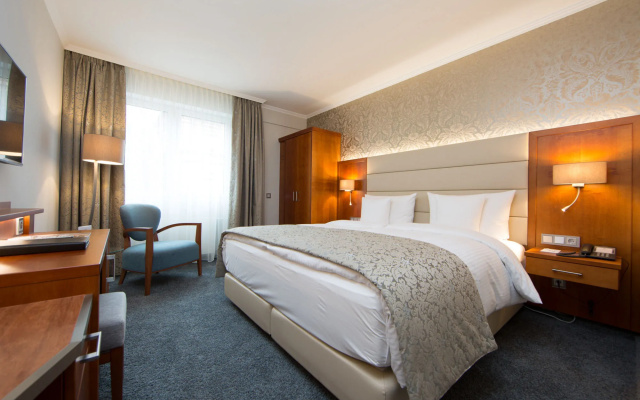 Oranien Hotel & Residences