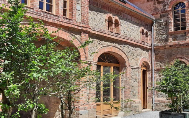 Ferienwohnung mit Kamin & Sauna im Historischen Gewolbe - Best Price!