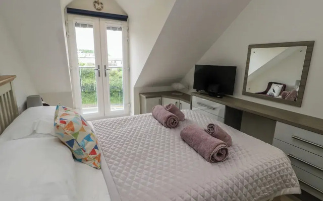 Sandy Bay Retreat