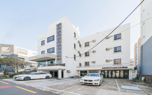 Jeju Beijing Motel