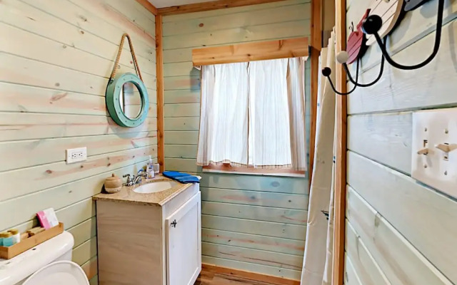 Sunrise Cabana - Two Bedroom Home