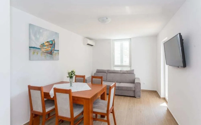 Apartment Marta
