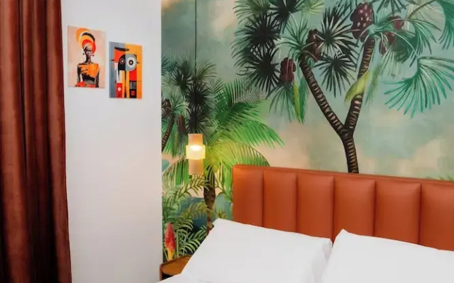 Four Points Suites
