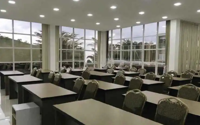 Independence Hotel