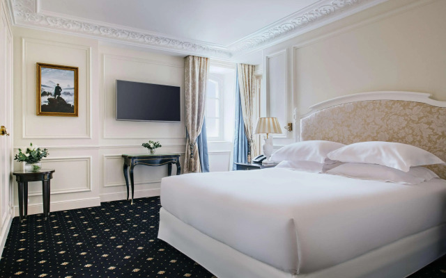 Отель Hôtel du Palais Biarritz The Unbound Collection by Hyatt