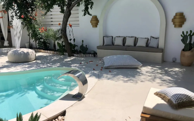 Byblos Aria-The Seaside Luxury Villa