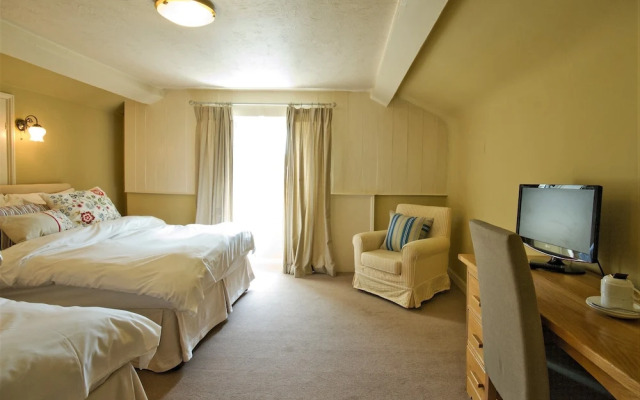 Peak Weavers Rooms & Restaurant