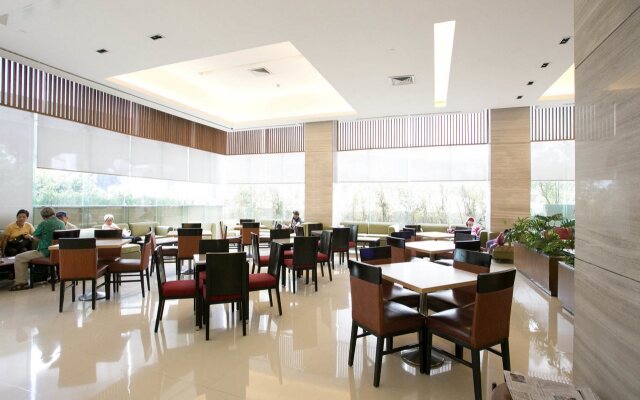 Holiday Inn Express Manila Newport City 2