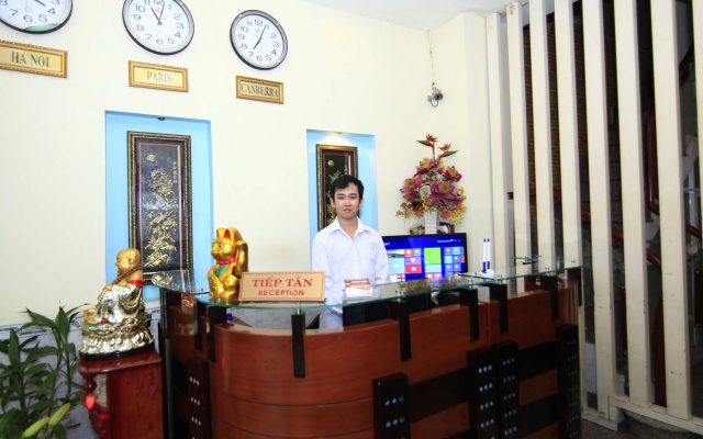 Truong Giang Hotel