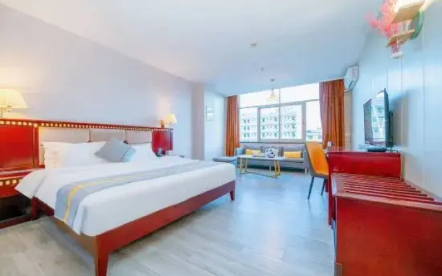 Nan'an Furong Hotel (Guoguang High School Meishan Bus Station)