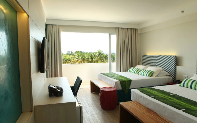 Hot Beach Resort