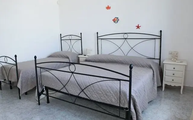 Salento Bed Dhu