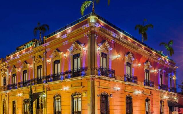 Отель Casa Pedro Loza вид на фасад