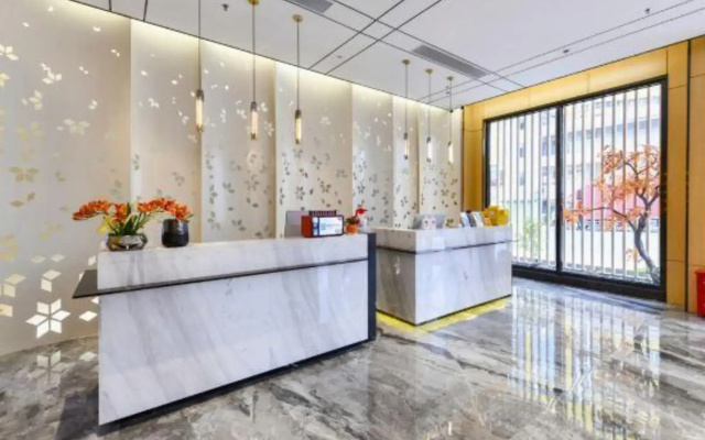 No.1 Youke Hotel (Huizhou Xinwei Government Plaza store)