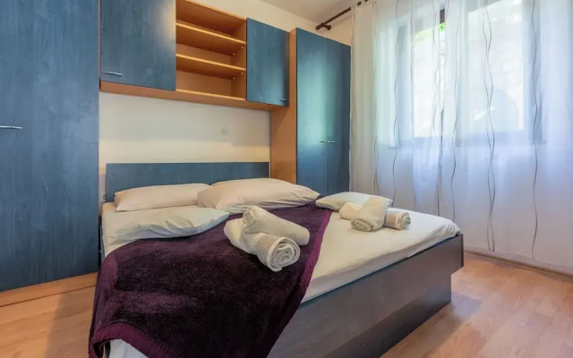 Apartments and Room Ruzica