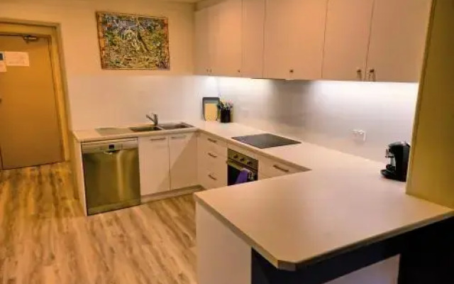 Cedarwood Apartments