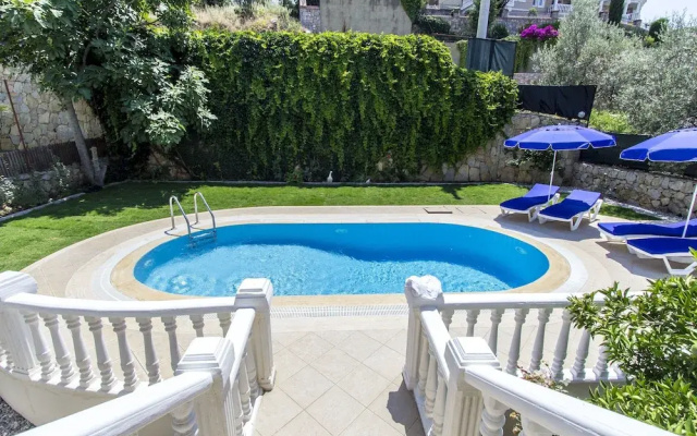 Villa Cagdas by Tatilpremium