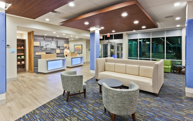 Holiday Inn Express & Suites Cartersville by IHG