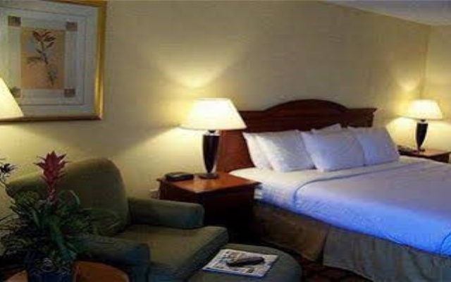 Inn At Albany Mall In Albany United States Of America From 106
