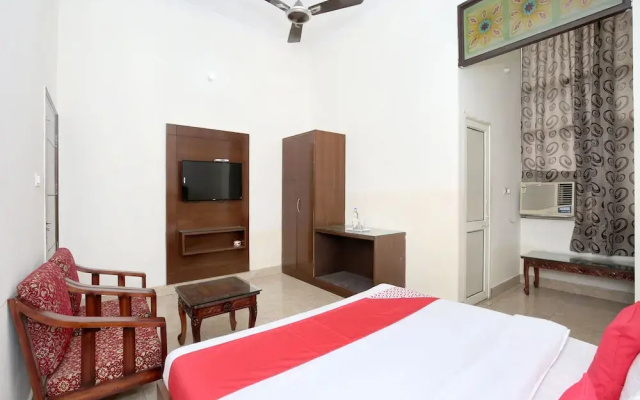 OYO 12766 Nimantran Resort