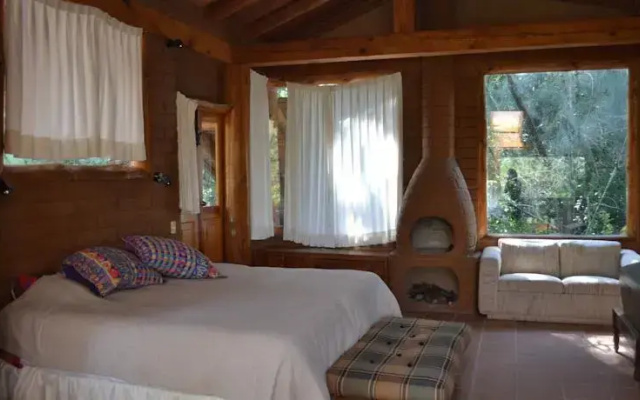 Los Corrales Suite