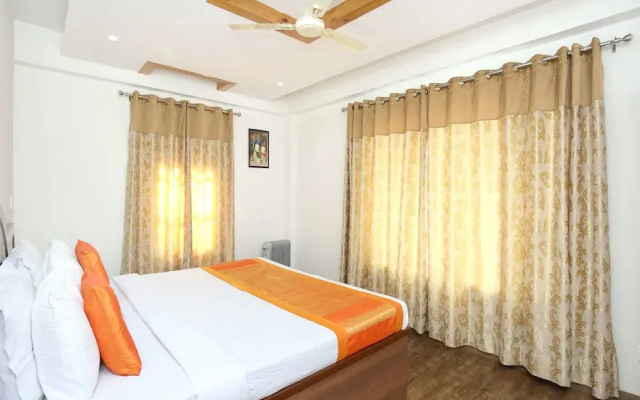 OYO 12185 Home Wayside Villa 3BHK Apartment Kasauli