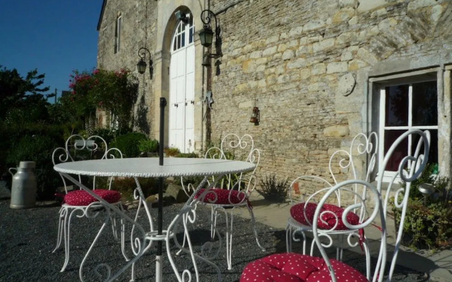 Le Manoir De La Riviere