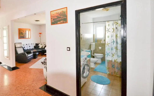 Gabi Apartment