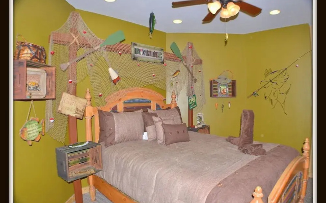 Heather Lane Way Cabin 2718