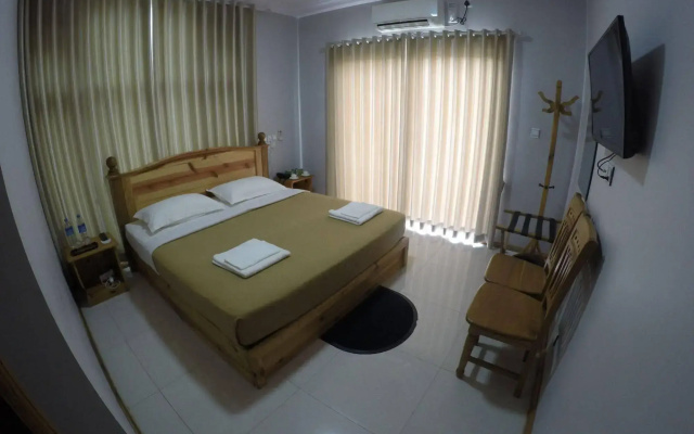 Golden Guest Hotel