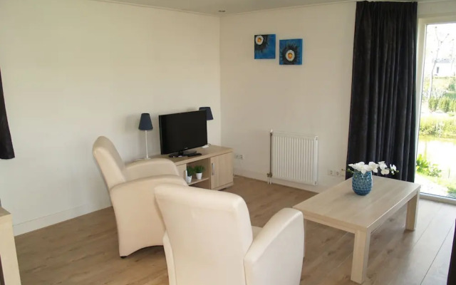 Comfortable Chalet Near Brunssummerheide