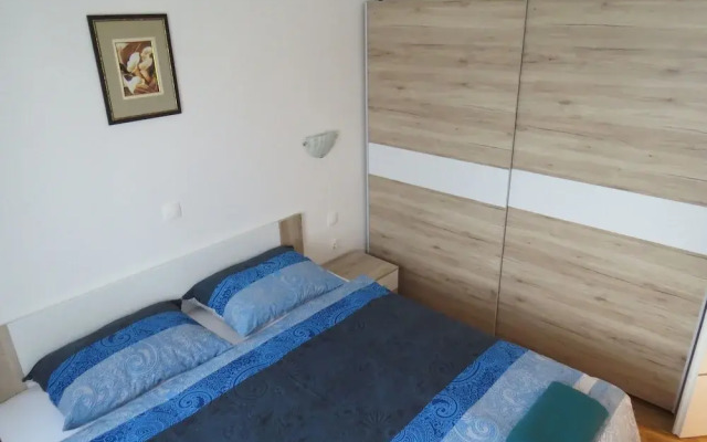 Apartment Denis