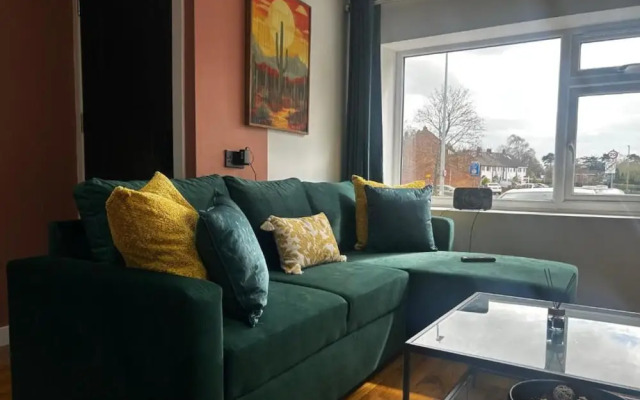 Cozy 1BR Mickle Trafford Stay Sleeps 3